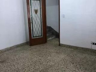 Foto 13 de Casa de 5 ambientes a la venta - Ideal inversores
