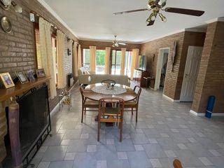 Foto 8 de Casa en venta - 3 dormitorios 3 baños - 200mts2 - Countries/B.Cerrado (Escobar)