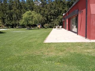 Foto 16 de Casa en venta - 4 Dormitorios 3 Baños - 2.100Mts2 - Arana