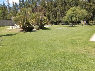 Foto 3 de Casa en venta - 4 Dormitorios 3 Baños - 2.100Mts2 - Arana
