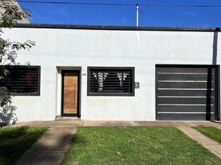 Foto 1 de Casa en Venta en Colón Entre Ríos
