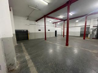Foto 4 de Depósito / Galpón de 2730 m2. en ALQUILER