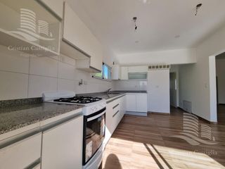 Foto 8 de Venta - Casa 4/Cuatro Ambientes, Jardín - San Gabriel, Villanueva