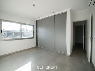 Foto 14 de Casa de 4 dormitorios en La Castilla Club de Campo
