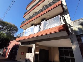 Foto 2 de Cochera en Venta FIJA Y CUBIERTA - Juan Agustín García 5100