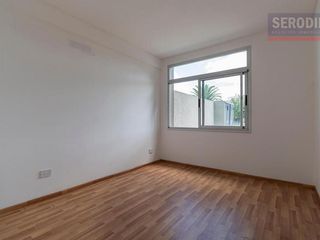 Foto 4 de Departamento 3 ambientes Frente Parque Lineal con patio privado