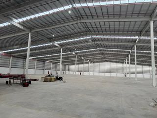 Foto 1 de ALQUILER DEPOSITO 11.000 M2 PARQUE INDUSTRIAL Y LOGISTICO ZARATE