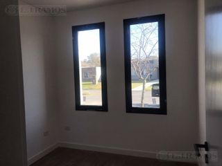 Foto 15 de Casa en Venta Canton Norte PG 320.000 Dos Plantas con vistas a Laguna