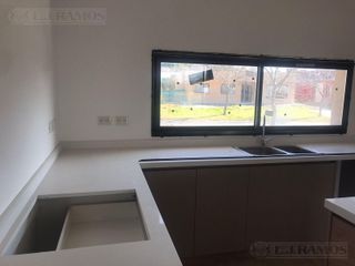 Foto 16 de Casa en Venta Canton Norte PG 320.000 Dos Plantas con vistas a Laguna
