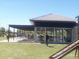 Foto 26 de Casa en Venta Canton Norte PG 320.000 Dos Plantas con vistas a Laguna