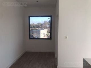 Foto 5 de Casa en Venta Canton Norte PG 320.000 Dos Plantas con vistas a Laguna