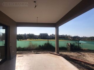 Foto 22 de Casa en Venta Canton Norte PG 320.000 Dos Plantas con vistas a Laguna