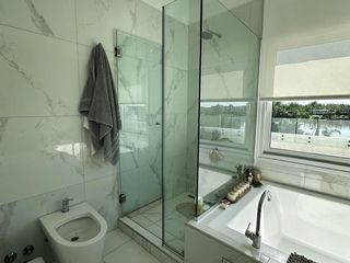 Foto 29 de Venta Casa 5 Amb a La Laguna San Benito Villanueva Tigre