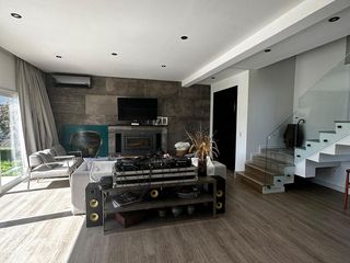 Foto 8 de Venta Casa 5 Amb a La Laguna San Benito Villanueva Tigre