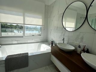 Foto 28 de Venta Casa 5 Amb a La Laguna San Benito Villanueva Tigre