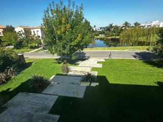 Foto 5 de Venta Casa 5 Amb a La Laguna San Benito Villanueva Tigre