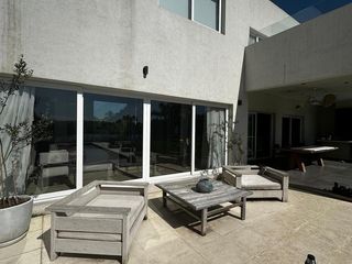 Foto 4 de Venta Casa 5 Amb a La Laguna San Benito Villanueva Tigre