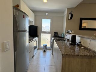 Foto 2 de Venta departamento 2 ambientes con cochera en Quilmes
