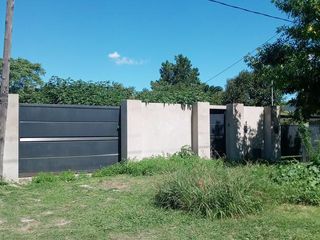 Foto 2 de Terreno en venta - 300mts2 - Barrio Gambier