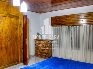 Foto 10 de Amplia casa ubicada a solo una cuadra de Avenida San Martín