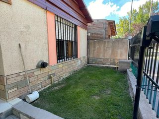 Foto 2 de Amplia casa ubicada a solo una cuadra de Avenida San Martín