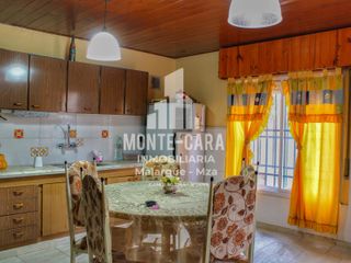Foto 5 de Amplia casa ubicada a solo una cuadra de Avenida San Martín
