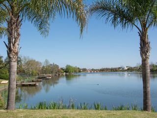 Foto 60 de Casa sólida, doble pared, en excelente  lote interno isla chica venta Sta Bárbara
