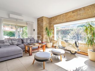 Foto 3 de Casa sólida, doble pared, en excelente  lote interno isla chica venta Sta Bárbara