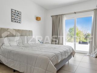Foto 25 de Casa sólida, doble pared, en excelente  lote interno isla chica venta Sta Bárbara