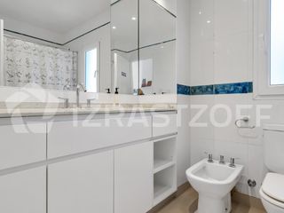 Foto 16 de Casa sólida, doble pared, en excelente  lote interno isla chica venta Sta Bárbara