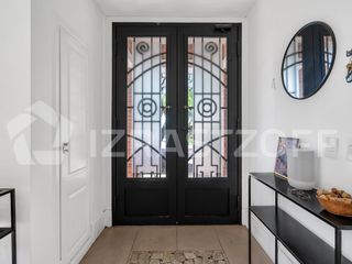 Foto 7 de Casa sólida, doble pared, en excelente  lote interno isla chica venta Sta Bárbara