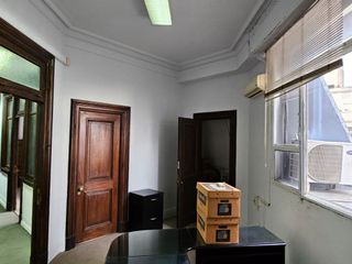 Foto 4 de Oficina - Venta - Microcentro