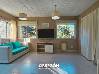 Foto 2 de Casa en Alquiler en Pinamar a 100 metros de la Playa - Mar de Ostende
