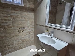 Foto 34 de Casa en Alquiler en Pinamar a 100 metros de la Playa - Mar de Ostende