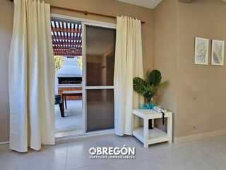 Foto 5 de Casa en Alquiler en Pinamar a 100 metros de la Playa - Mar de Ostende