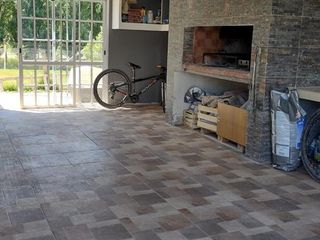 Foto 33 de Venta casa 2 dorm  con pileta - La Castellana - Neuquén