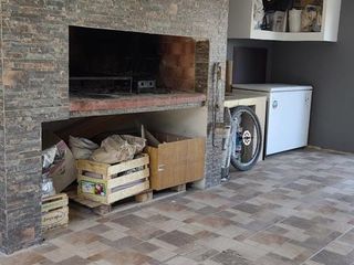 Foto 35 de Venta casa 2 dorm  con pileta - La Castellana - Neuquén