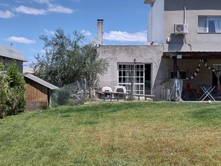 Foto 42 de Venta casa 2 dorm  con pileta - La Castellana - Neuquén
