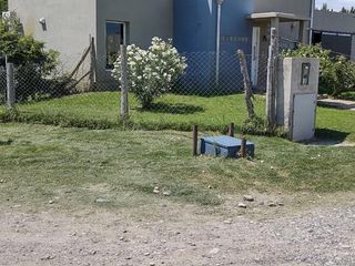 Foto 6 de Venta casa 2 dorm  con pileta - La Castellana - Neuquén