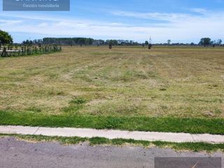 Foto 1 de Venta de Lote Terreno en Barrio El Rebenque Canning