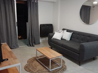 Foto 1 de Nuevo y moderno departamento centrico