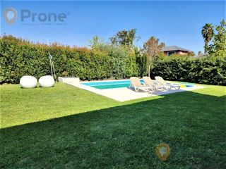 Foto 1 de Casa en San Marino (Funes Hills)