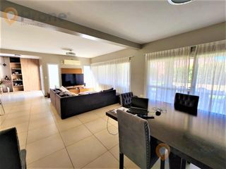 Foto 4 de Casa en San Marino (Funes Hills)