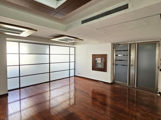 Foto 9 de ALQUILER OFICINA PLANTA LIBRE DE 600 M2 Y 3 COCHERAS, SAN NICOLAS