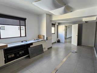 Foto 16 de ALQUILER OFICINA PLANTA LIBRE DE 600 M2 Y 3 COCHERAS, SAN NICOLAS