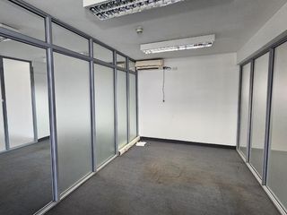 Foto 29 de ALQUILER OFICINA PLANTA LIBRE DE 600 M2 Y 3 COCHERAS, SAN NICOLAS