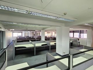Foto 35 de ALQUILER OFICINA PLANTA LIBRE DE 600 M2 Y 3 COCHERAS, SAN NICOLAS