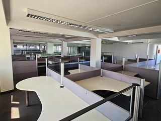 Foto 52 de ALQUILER OFICINA PLANTA LIBRE DE 600 M2 Y 3 COCHERAS, SAN NICOLAS