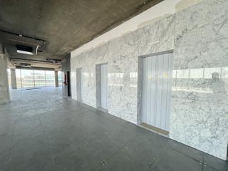 Foto 6 de Oficina en Alquiler en Buena Vista - 41 Cocheras - P8