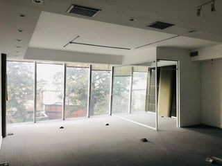 Foto 2 de Alquiler Oficina 70Mts2 Totales con cochera en Regatta Oficinas - Olivos